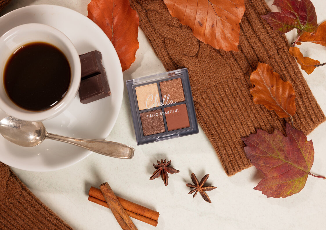 Palette de fards à paupières : Pour un look automnal lumineux.